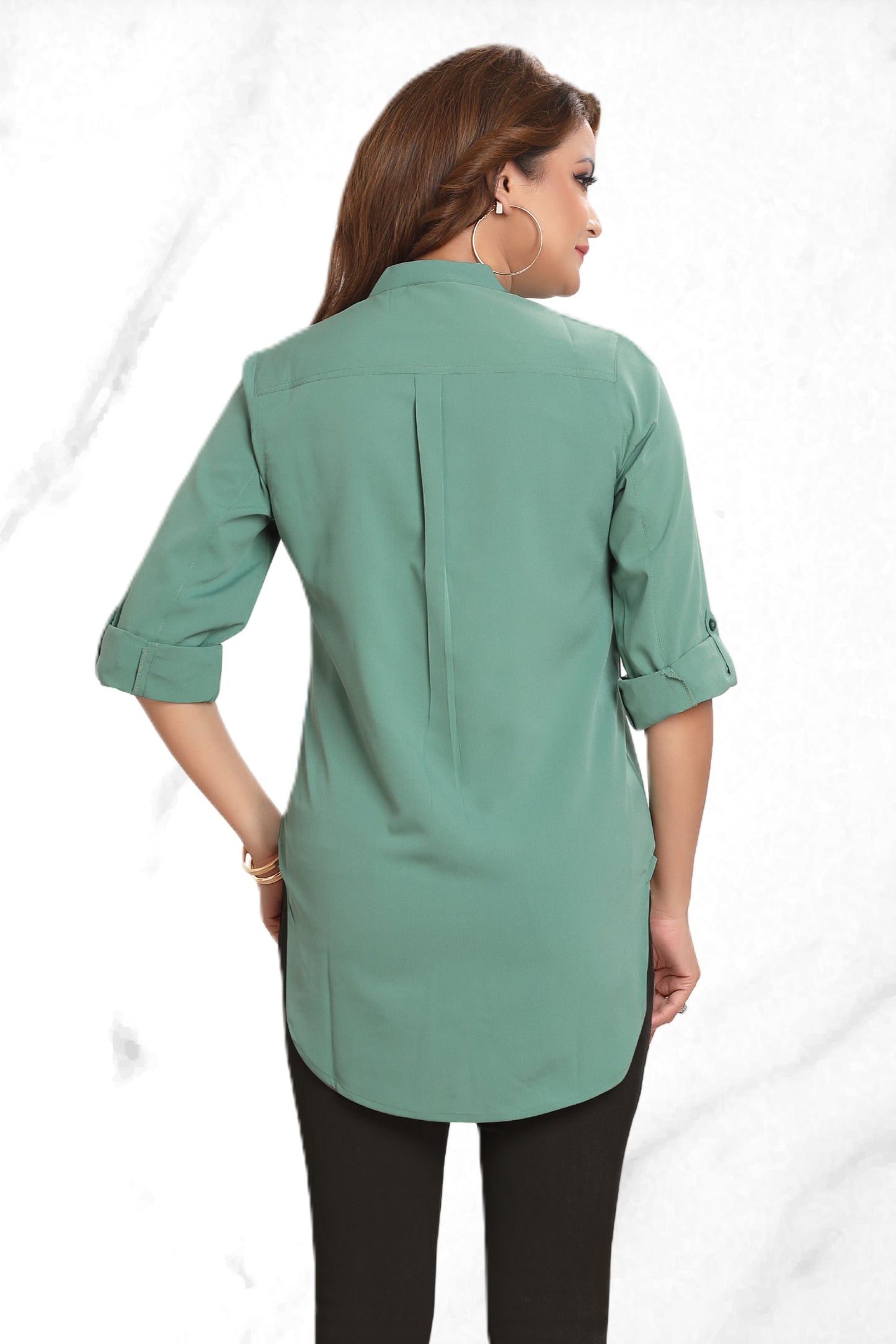 ESSENTIAL SHIRT GREEN